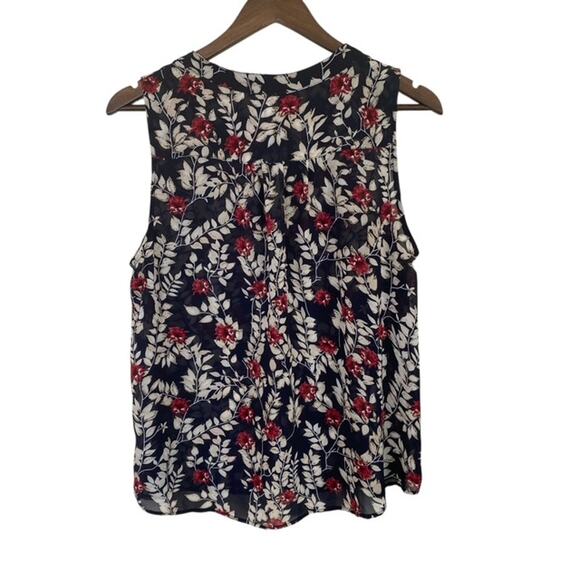 Fun 2 Fun Dark Navy Blue, Cream and Red Floral Sleeveless Blouse - Large - Picture 2 of 4